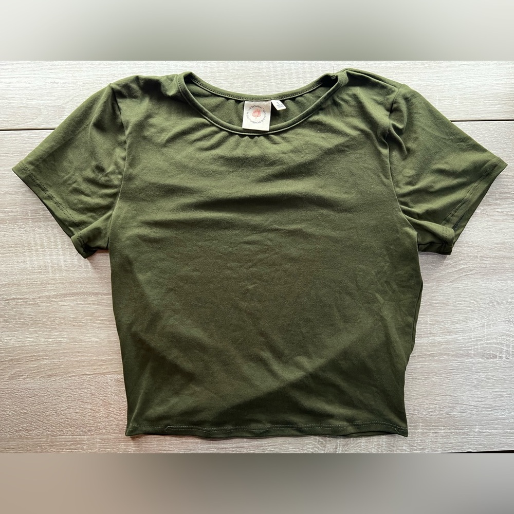 Green crop top